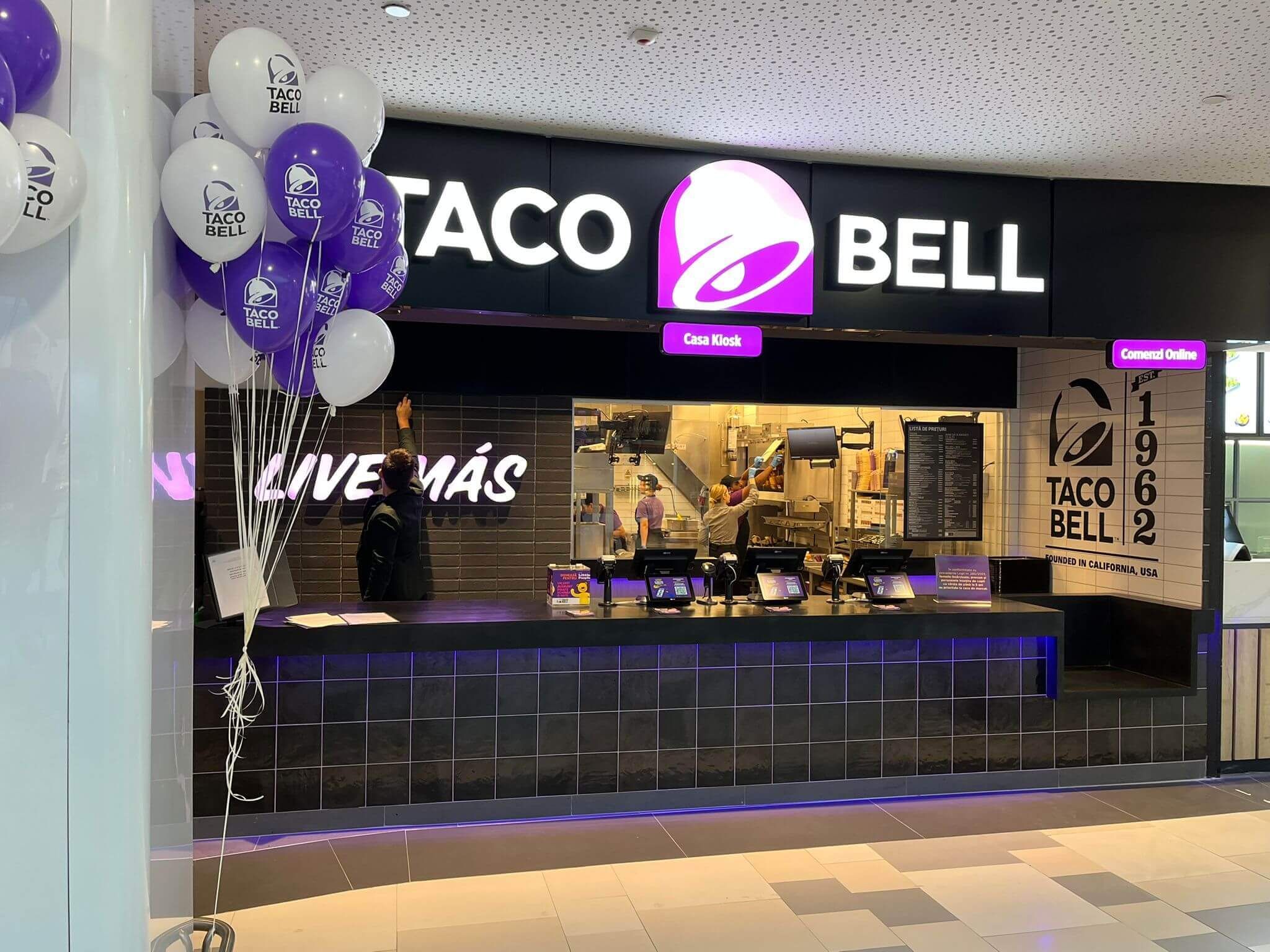 Taco Bell România a extins lanţul de restaurante cu o nouă unitate în București