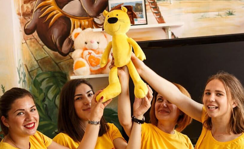 cu-ce-se-ocupa-asociatia-little-poeple-romania